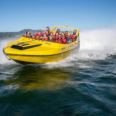Katoa Jet Boat tour on Lake Rotorua