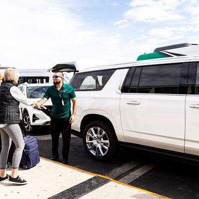 Private SUV RoundTrip from Airport to Hotels in San Jose del Cabo