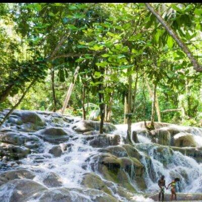 Private Dunn's River Falls and Tubing Tour From Ocho Rios 