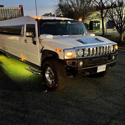 Private Day & Night Limo Tour of Washington DC | 4 Hours Custom