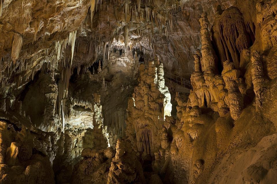 Caves of Torri di Slivia (Grotta delle Torri di Slivia)