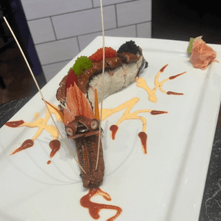 Diaz Kitchen & Sushi Bar