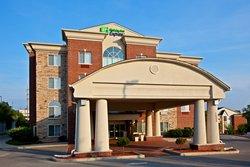 Holiday Inn Express Hotel & Suites-Lexington Downtown at the University