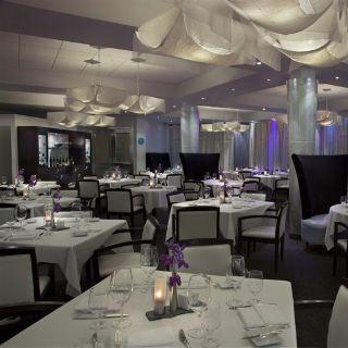 Liv Restaurant - White Oaks Resort & Spa