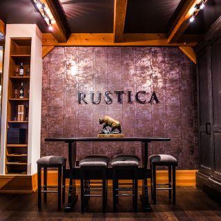 Rustica at Silvertip Golf Resort