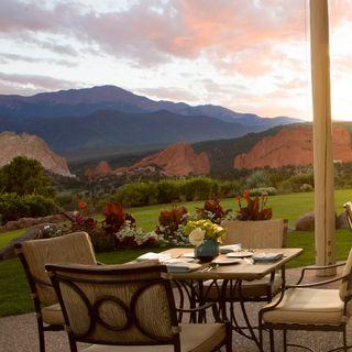 Grand View Restaurant at the Garden of the Gods Resort & Club