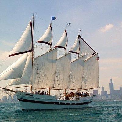 Chicago Educational Tour and Sail Aboard a Tall Ship