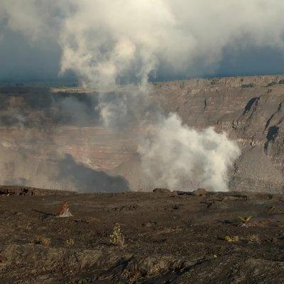 Volcanoes National Park and Hilo Private Tour