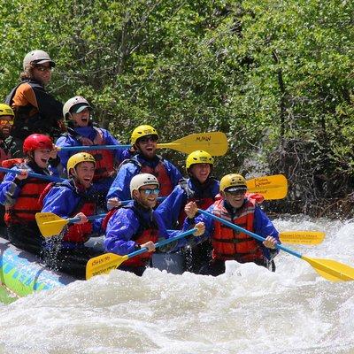 Family Friendly Gallatin River Whitewater Rafting