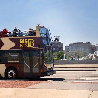 Big Bus Chicago: Hop-On Hop-Off Sightseeing Tour by Open-top Bus