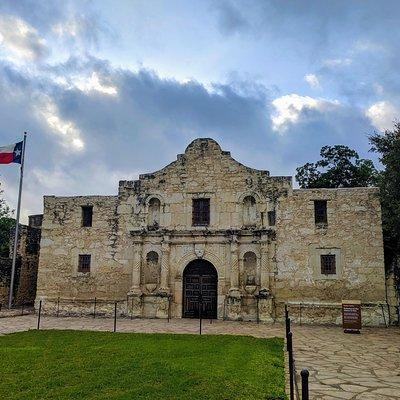 San Antonio Missions Tour with Downtown Hotel Pick Up