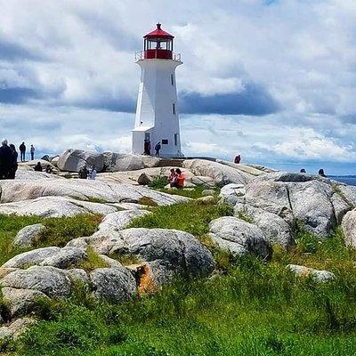 Peggy’s Cove & Halifax Historic Tour