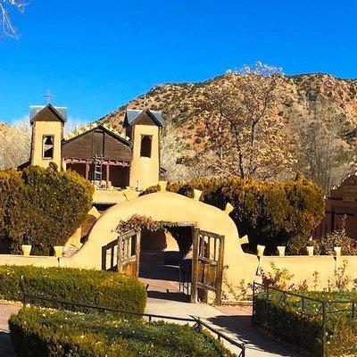  Exploring the Magic of Northern New Mexico: Scenery, Pueblos and Churches 