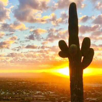 Stunning Sunrise or Sunset Guided Hiking Adventure in the Sonoran Desert