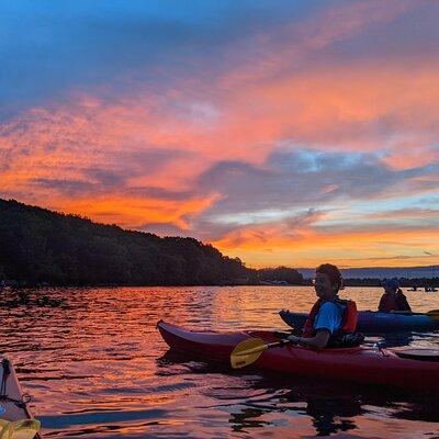 Nickajack Bat Cave Kayak Tour with Chattanooga Guided Adventures