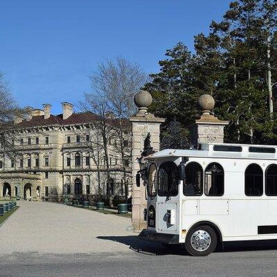 Newport Gilded Age Mansions Trolley Tour with Breakers Admission