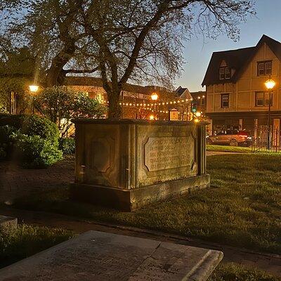 The Original Walking Ghost Tour by Annapolis Ghost Tours