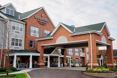 Country Inn & Suites by Radisson, Milwaukee-West