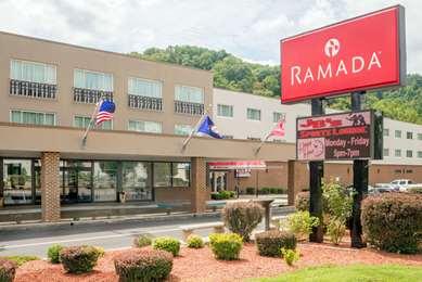 Ramada Hotel   Conference Center By