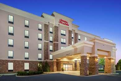Hampton Inn & Suites Roanoke Airport/Valley View Mall