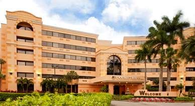 DoubleTree by Hilton Hotel West Palm Beach Airport
