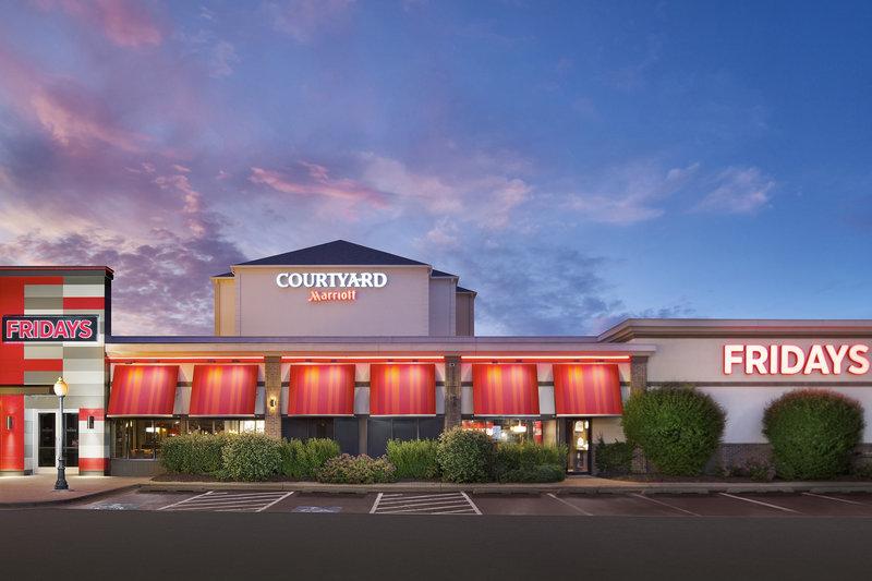 Courtyard by Marriott-Chicago Midway Airport
