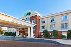 Holiday Inn Express & Suites Dillsboro