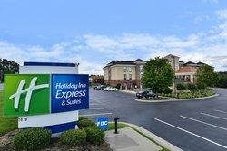 Holiday Inn Express Hotel & Suites Petersburg/Dinwiddie