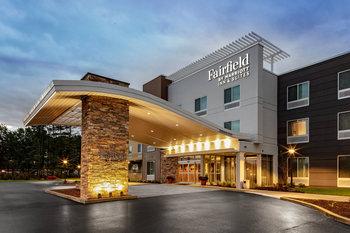 Fairfield Inn & Suites by Marriott Queensbury Glen Falls/Lake George Area