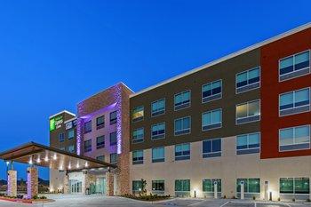 Holiday Inn Express and Suites Houston SW-Rosenberg, an IHG Hotel