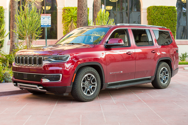 2022 Jeep Wagoneer Series II 4x4.