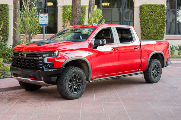 2023 Chevrolet Silverado 1500 Crew ZR2 4WD.