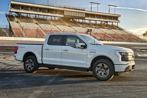 2023 Ford F-150 Lightning Lariat.