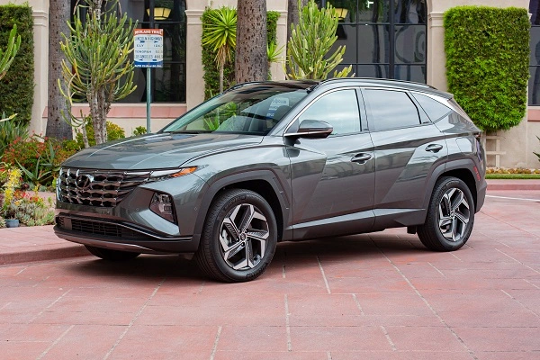2023 Hyundai Tucson Hybrid Limited.