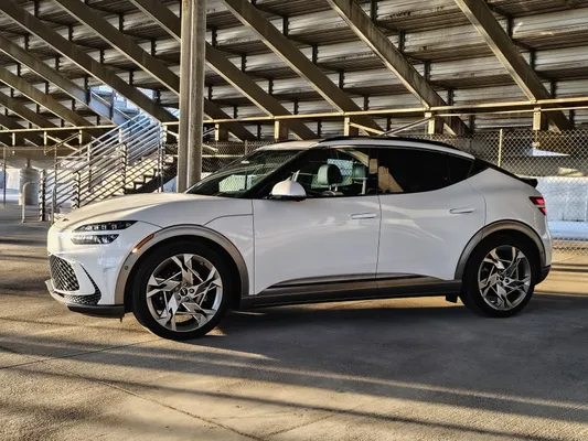 2024 Genesis GV60 Performance.