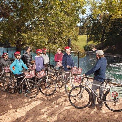 Austin in a Nutshell Bike Tour with a Local Guide