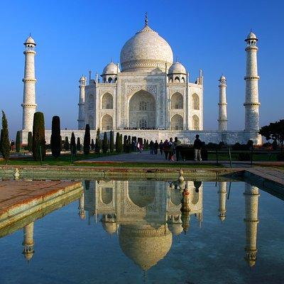 Same Day Tour from Mumbai to Taj Mahal and Agra With Flights