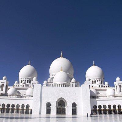Abu Dhabi Day Tour From Dubai with Sheikh Zayed Grand Mosque