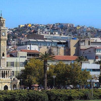 Izmir Private Walk Tour with a Professional Guide