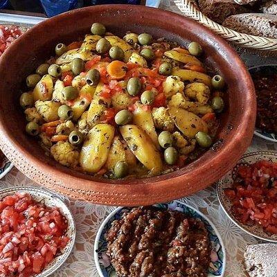Old local Market visit+Moroccan cooking class with a local family