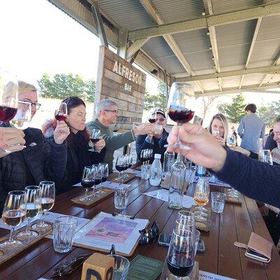 Half-Day Canberra Winery Tour to Murrumbateman /w lunch