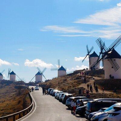 Tour of the Don Quixote Windmills of La Mancha and Toledo with Lunch