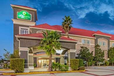 La Quinta Inn & Suites Northwest