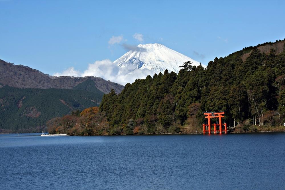 Lake Ashi (Ashi-no-ko)