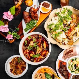 Dashi Sichuan Kitchen + Bar