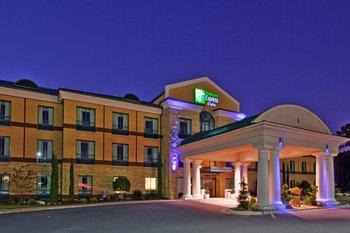 Holiday Inn Express & Suites Macon West