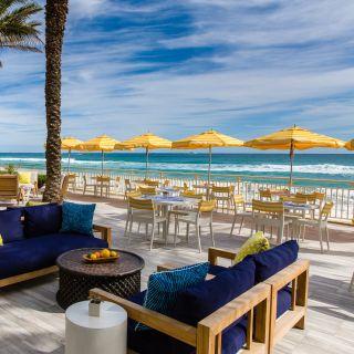 Breeze Ocean Kitchen – Eau Palm Beach Resort & Spa
