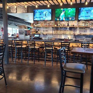Martin City Brewing Co Pizza & Taproom