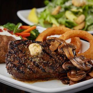 MR MIKES SteakhouseCasual - Dauphin