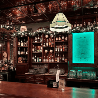 Hogan's Irish Pub